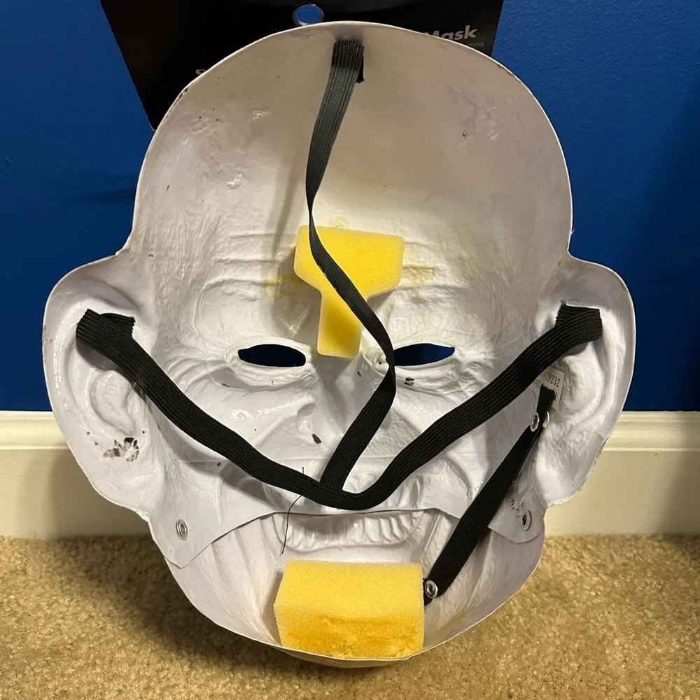 Spirit Halloween Nighty Night Mask